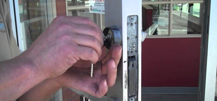 commercial door lock repair Tiburon